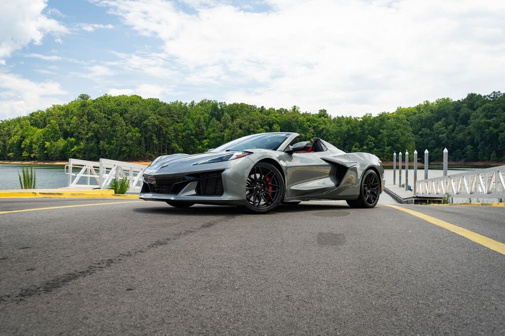 2023 Chevrolet Corvette Z06 3LZ Convertible RWD photo 5