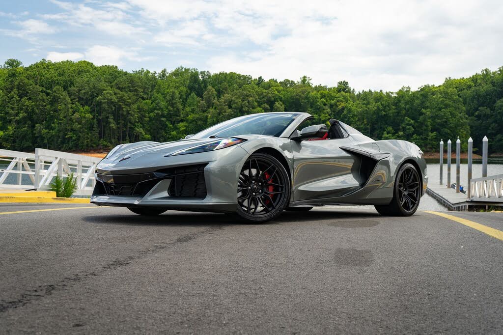 2023 Chevrolet Corvette Z06 3LZ Convertible RWD photo 6