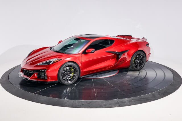 2023 Chevrolet Corvette Z06 3LZ Coupe RWD photo 2