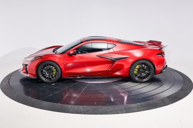2023 Chevrolet Corvette Z06 3LZ Coupe RWD photo 13