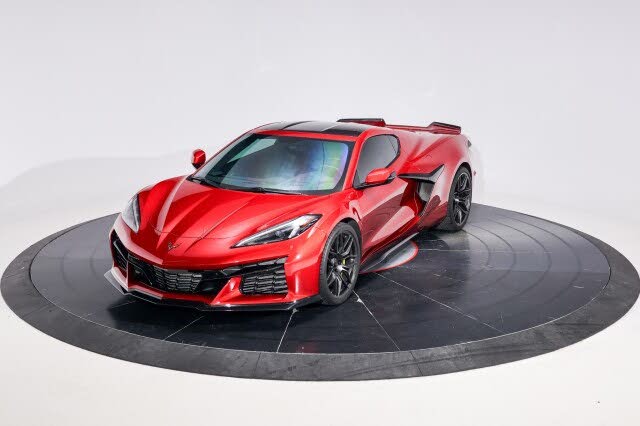 2023 Chevrolet Corvette Z06 3LZ Coupe RWD photo 3
