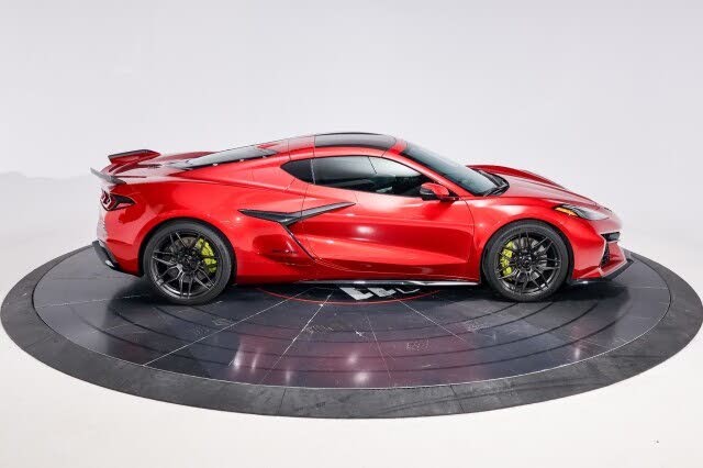 2023 Chevrolet Corvette Z06 3LZ Coupe RWD photo 7