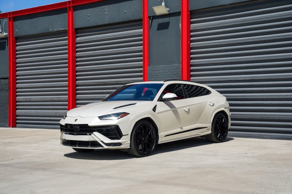 2024 Lamborghini Urus S AWD