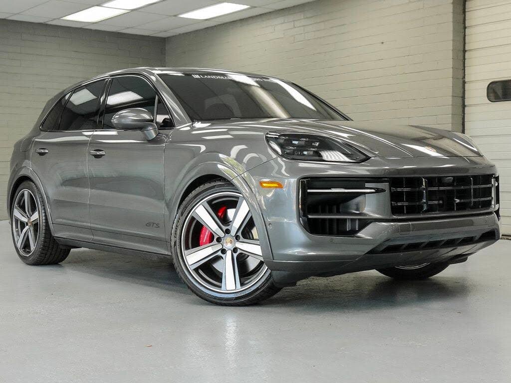 2025 Porsche Cayenne GTS AWD