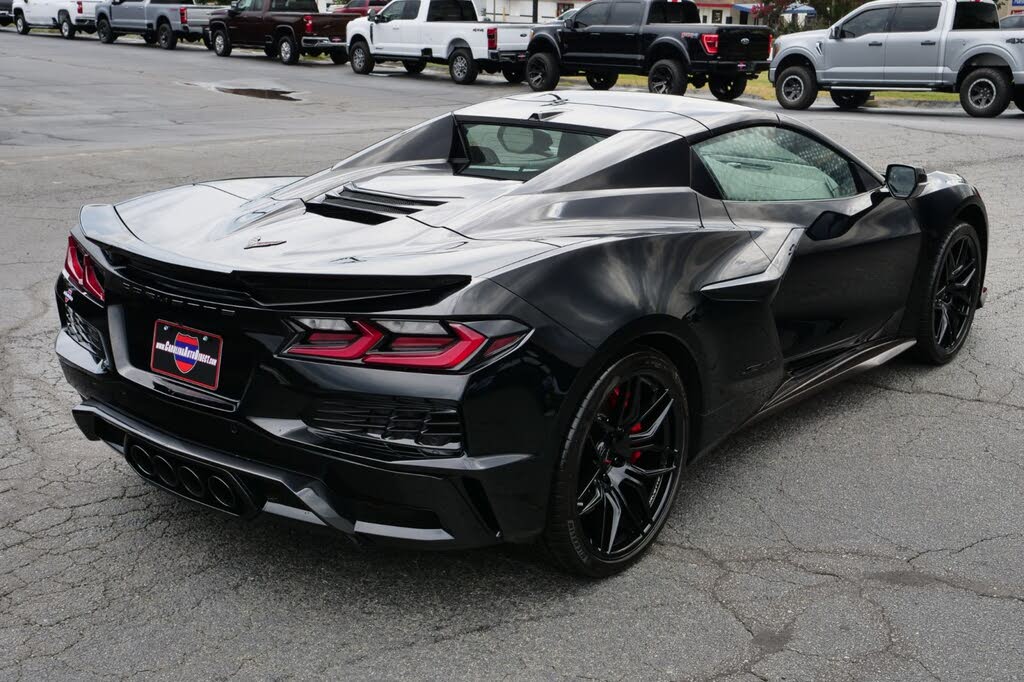 2024 Chevrolet Corvette Z06 3LZ Convertible RWD photo 13
