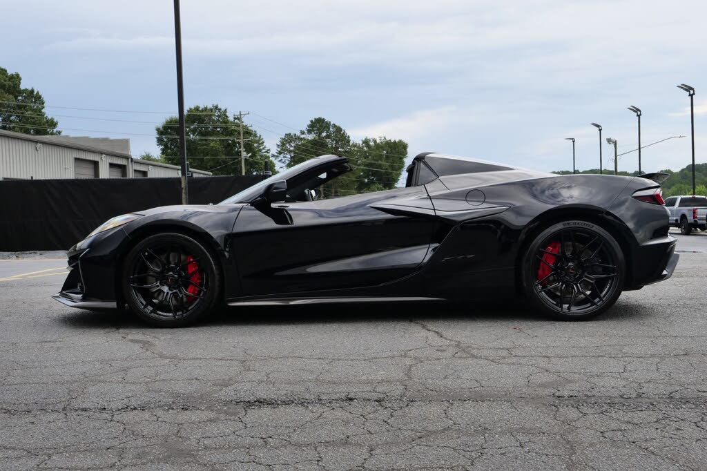 2024 Chevrolet Corvette Z06 3LZ Convertible RWD photo 16