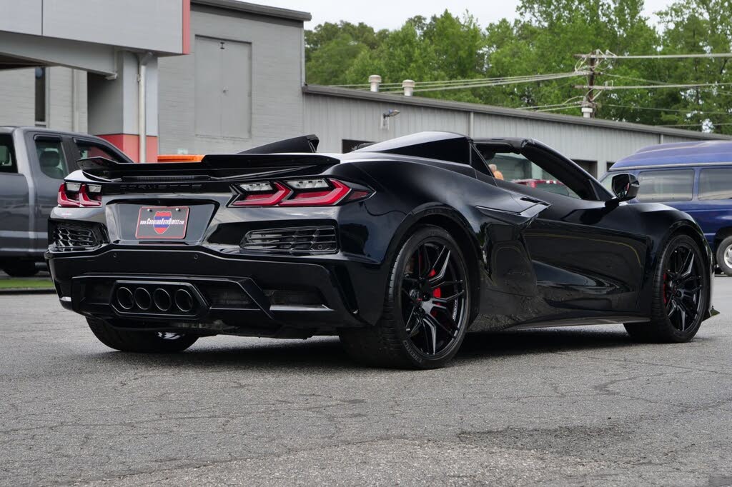 2024 Chevrolet Corvette Z06 3LZ Convertible RWD photo 20