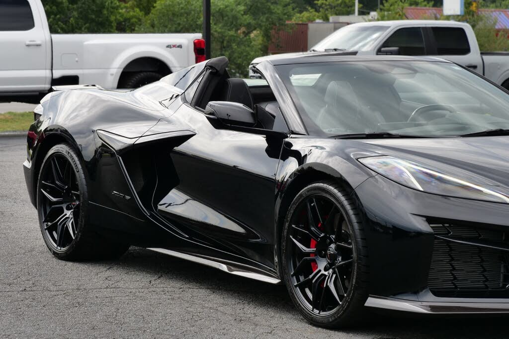 2024 Chevrolet Corvette Z06 3LZ Convertible RWD photo 23