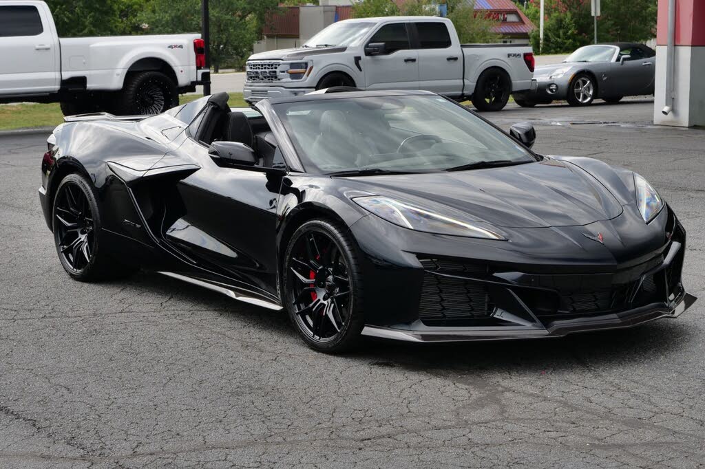 2024 Chevrolet Corvette Z06 3LZ Convertible RWD photo 4