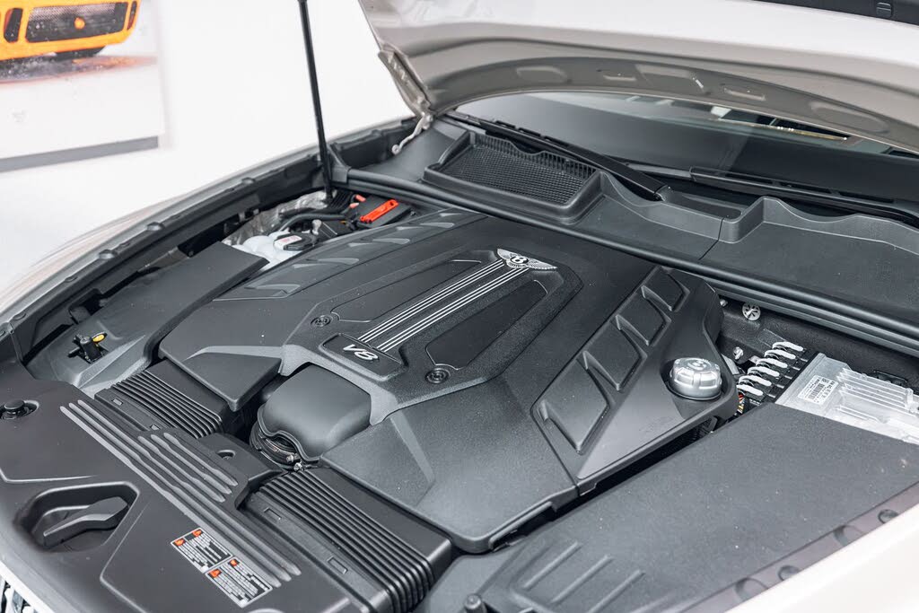 2026 Bentley Bentayga Azure V8 AWD photo 23