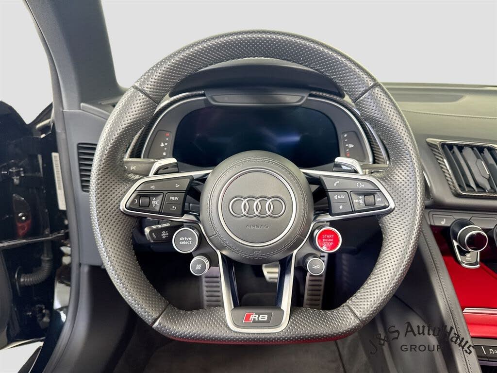 2020 Audi R8 quattro V10 Performance Spyder AWD photo 12 of 24