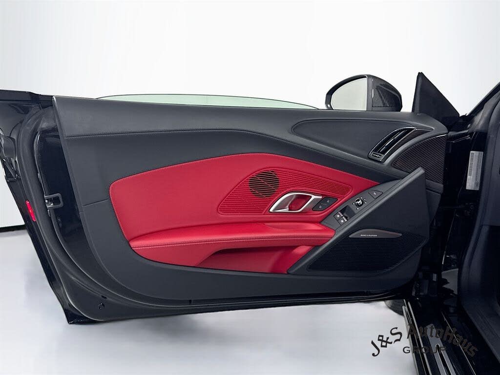 2020 Audi R8 quattro V10 Performance Spyder AWD photo 23 of 24