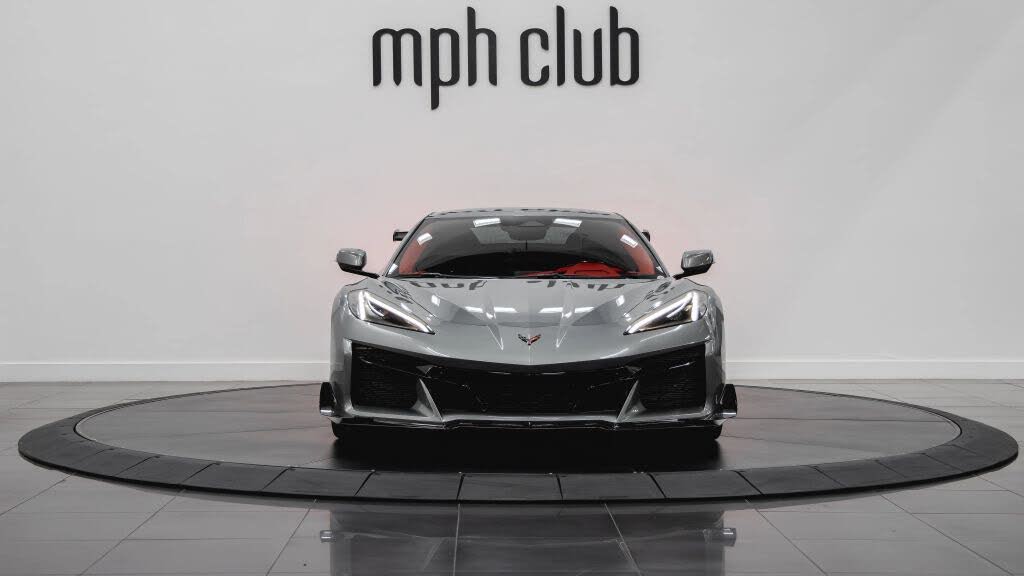 2024 Chevrolet Corvette Z06 3LZ Convertible RWD photo 3