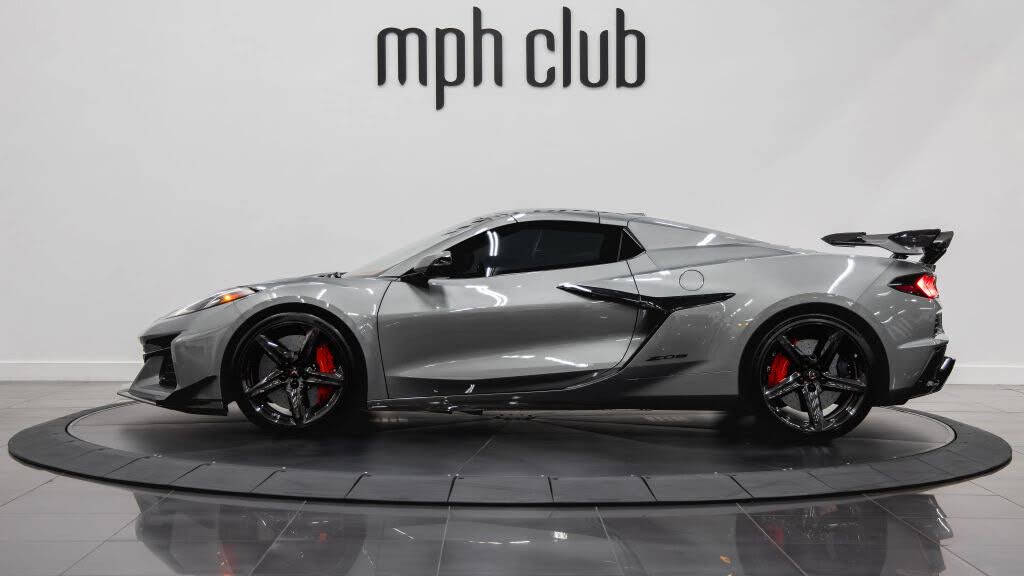 2024 Chevrolet Corvette Z06 3LZ Convertible RWD photo 5