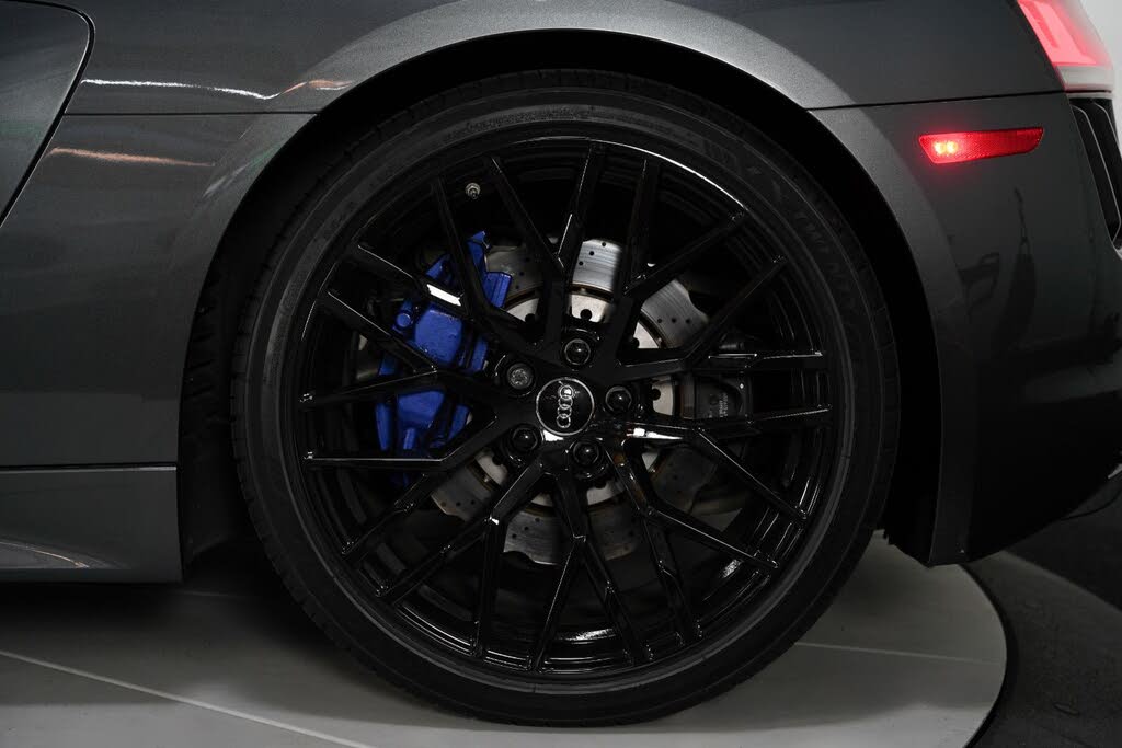 2018 Audi R8 V10 RWS Coupe RWD photo 17 of 24