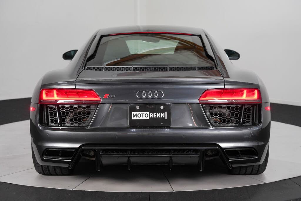 2018 Audi R8 V10 RWS Coupe RWD photo 8 of 24