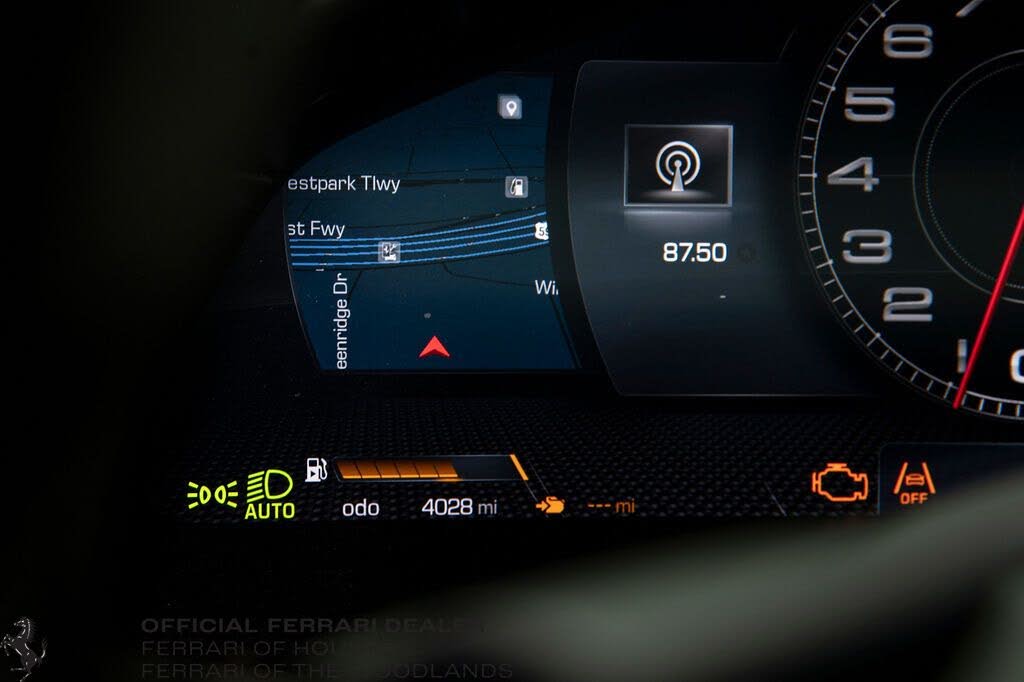 2024 Ferrari Roma Spider RWD photo 12