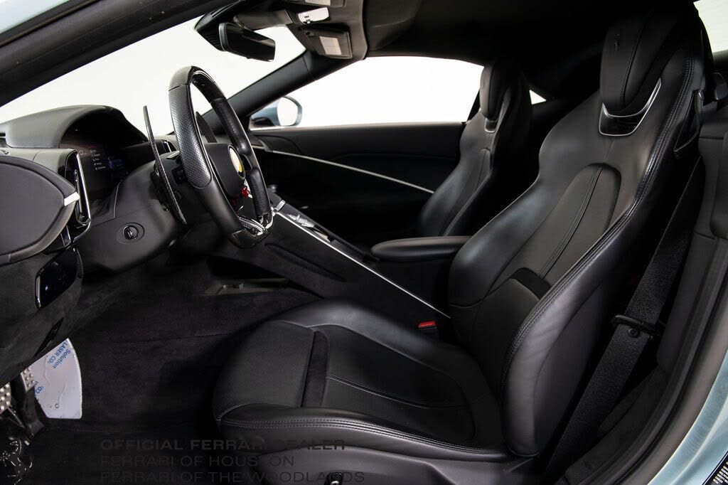 2024 Ferrari Roma Spider RWD photo 5