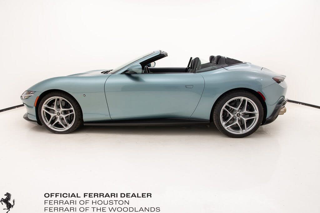 2024 Ferrari Roma Spider RWD photo 8