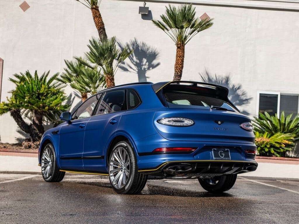 2026 Bentley Bentayga Speed V8 AWD photo 3