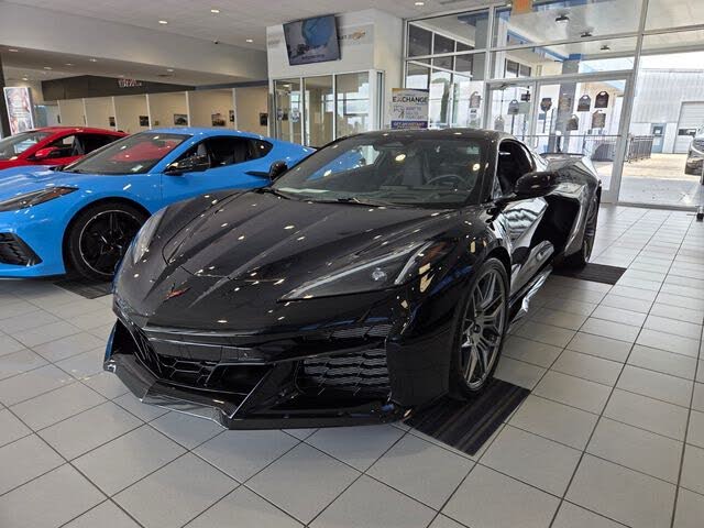 2026 Chevrolet Corvette Z06 2LZ Coupe RWD photo 3