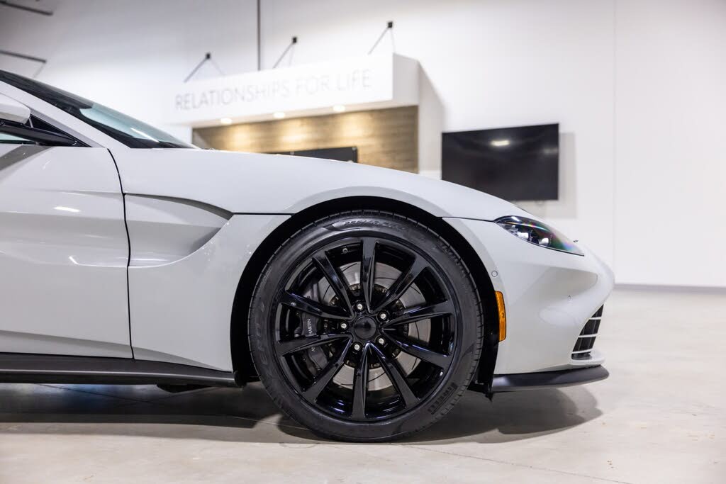 2023 Aston Martin Vantage V8 Coupe RWD photo 21
