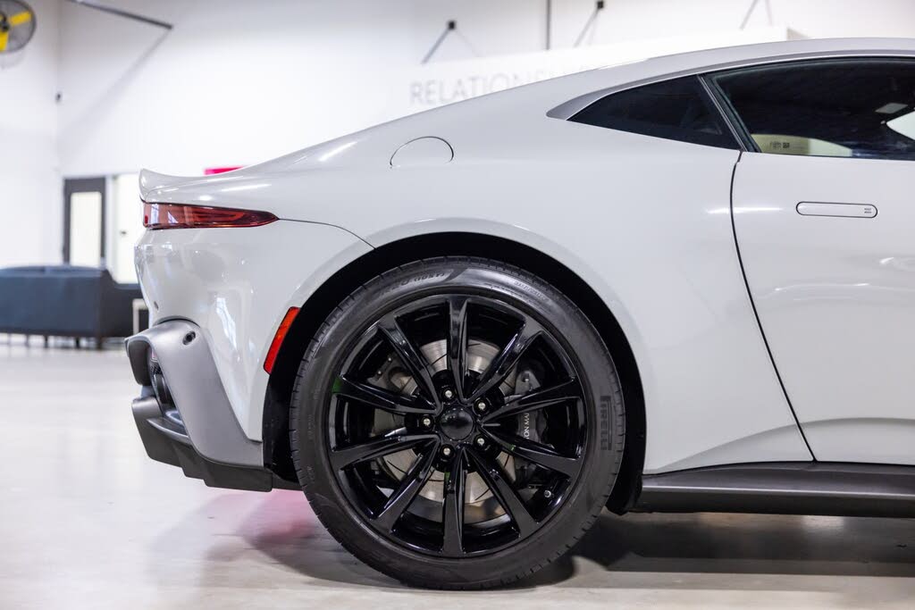2023 Aston Martin Vantage V8 Coupe RWD photo 23