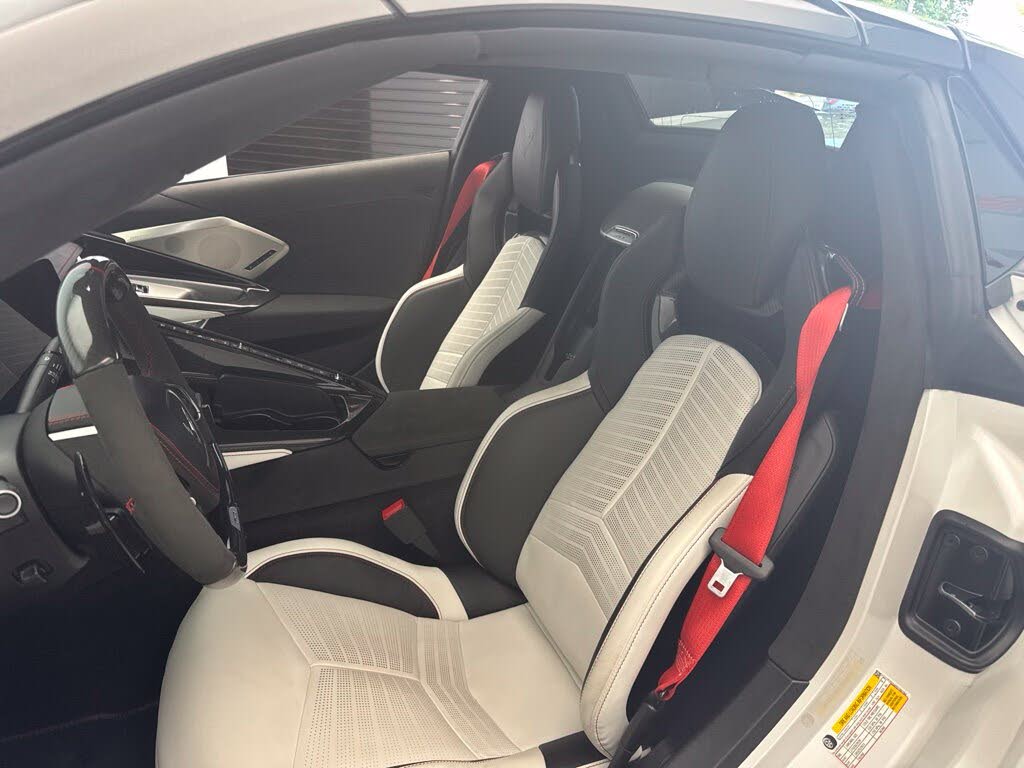 2023 Chevrolet Corvette Z06 3LZ Convertible RWD photo 7