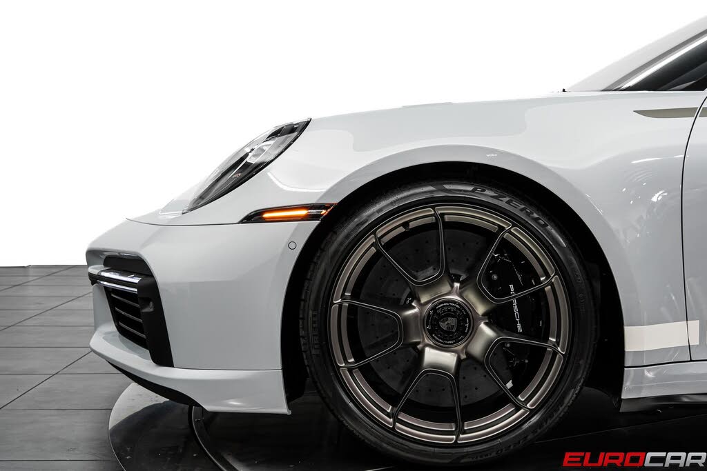 2025 Porsche 911 Turbo Coupe AWD photo 15 of 24