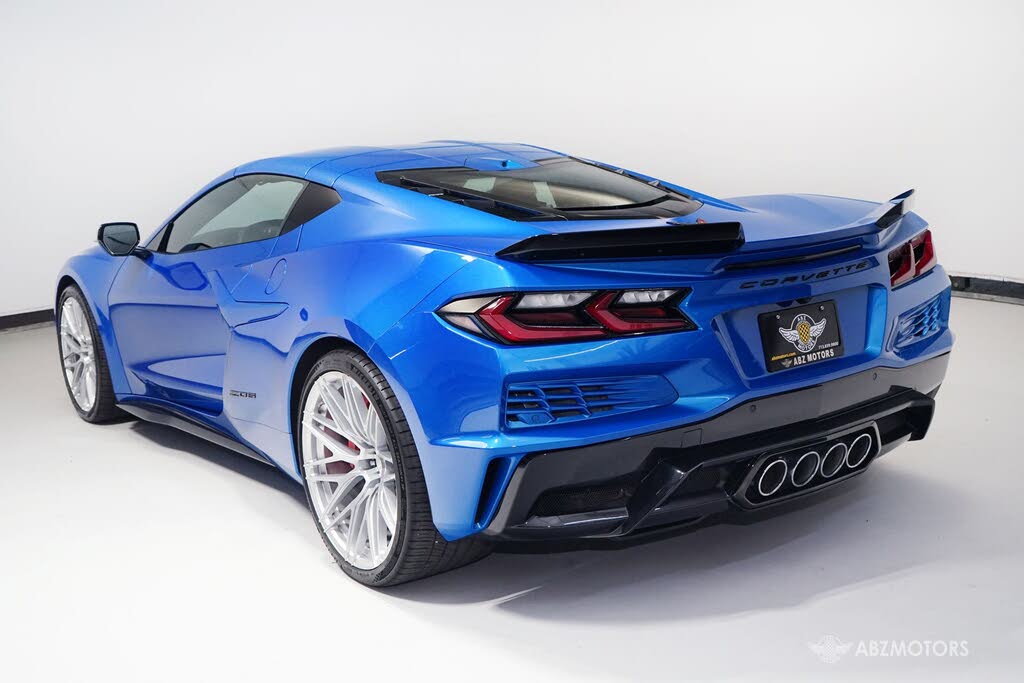 2024 Chevrolet Corvette Z06 3LZ Coupe RWD photo 6