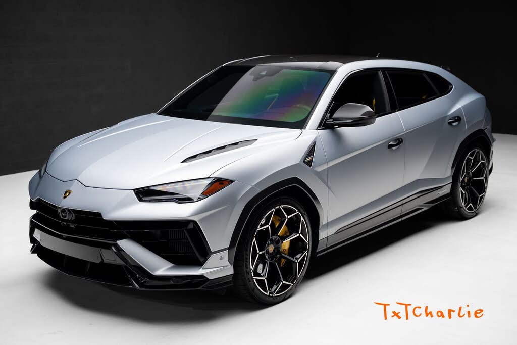 2024 Lamborghini Urus Performante AWD - $241,398