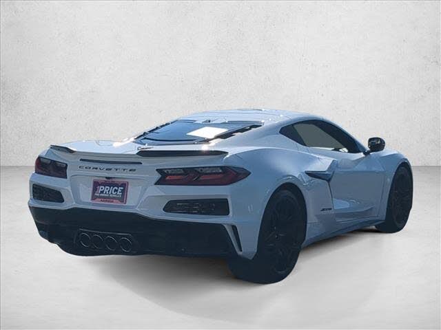2026 Chevrolet Corvette Z06 1LZ Coupe RWD photo 5