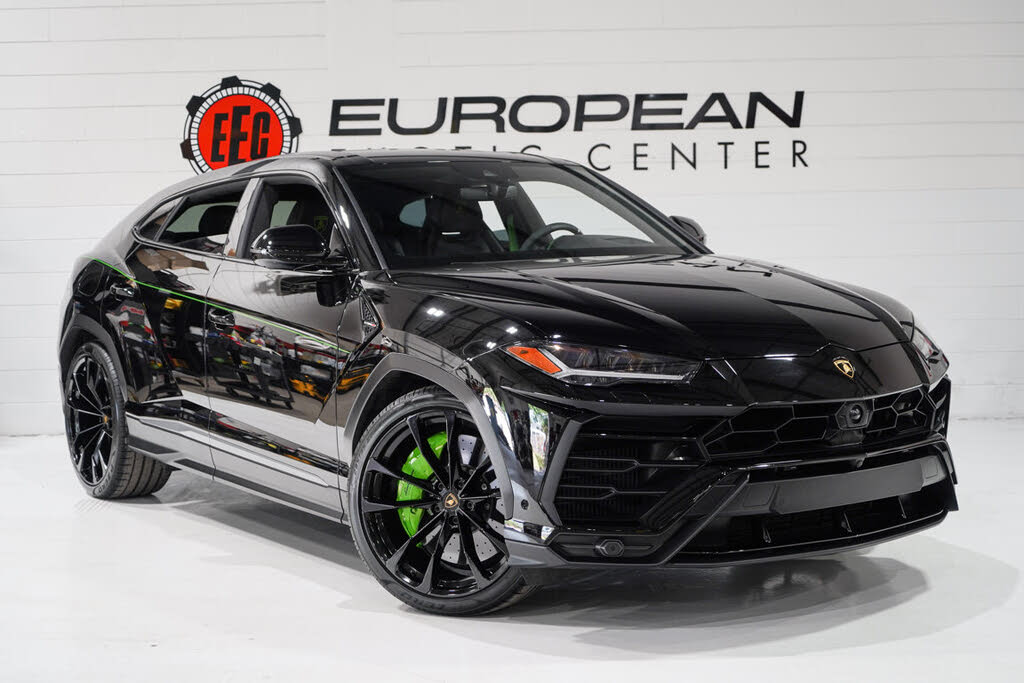 2022 Lamborghini Urus AWD