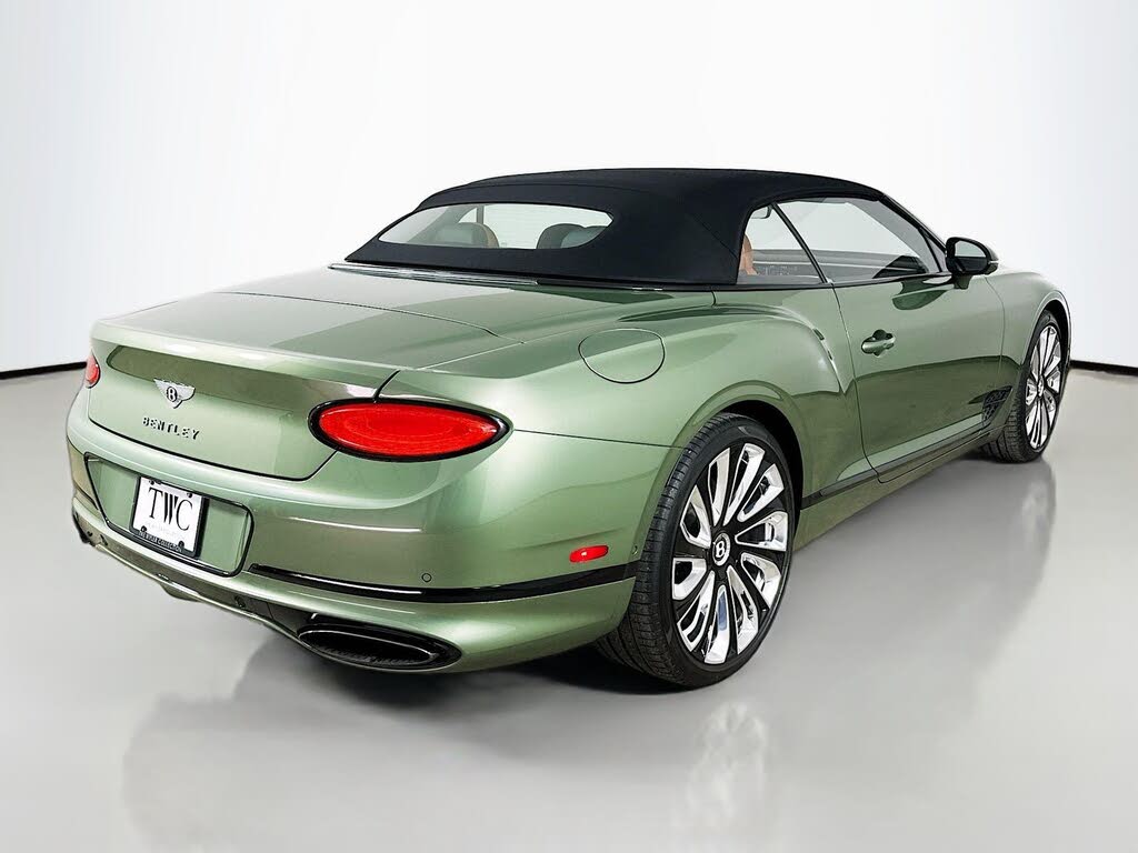 2024 Bentley Continental GTC Mulliner W12 AWD photo 9