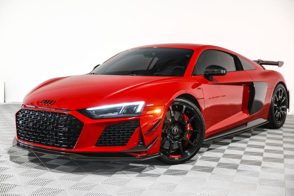 2023 Audi R8 V10 GT Coupe RWD photo 2 of 24