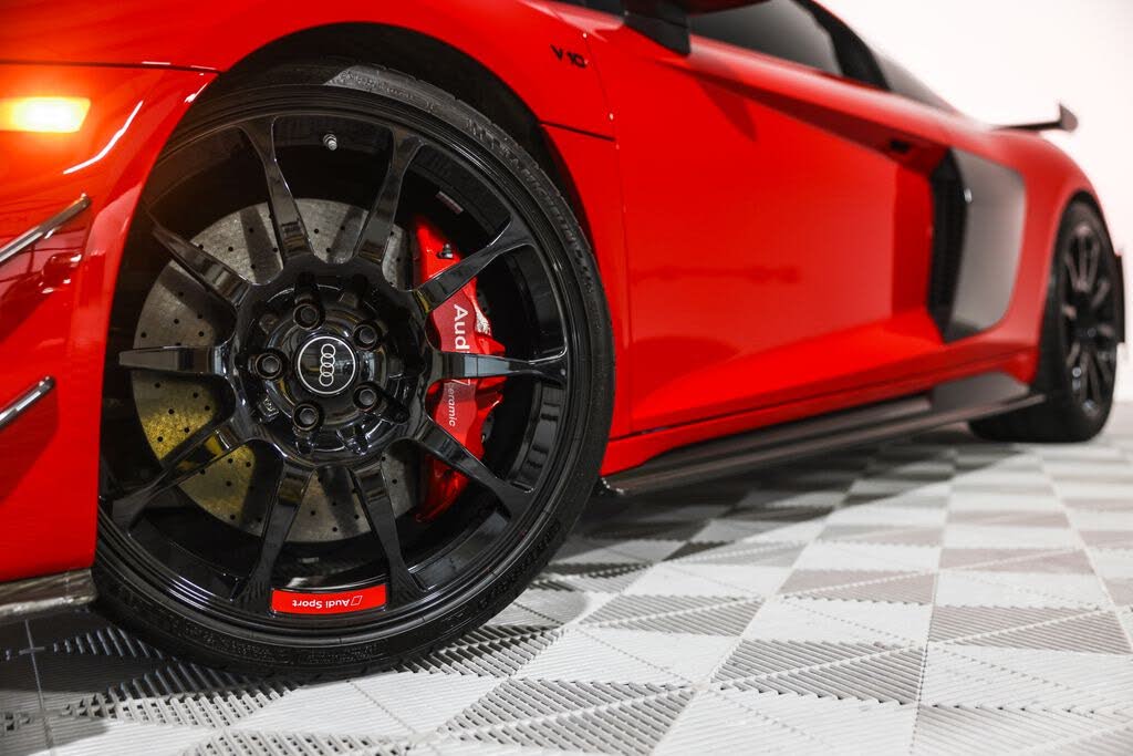2023 Audi R8 V10 GT Coupe RWD photo 14 of 24