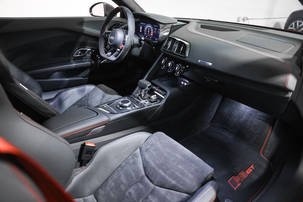 2023 Audi R8 V10 GT Coupe RWD photo 23 of 24