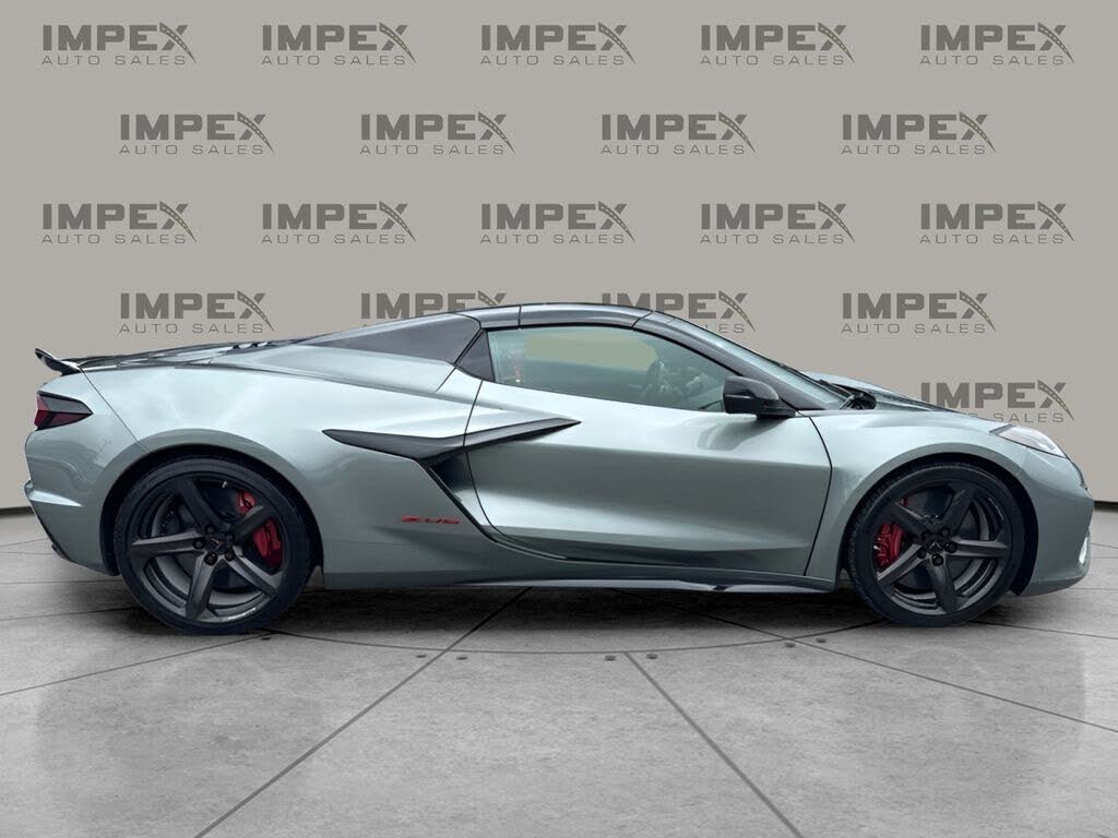 2023 Chevrolet Corvette Z06 3LZ Convertible RWD photo 7