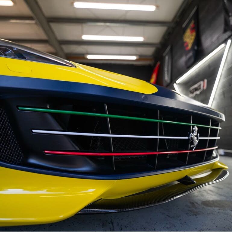 2018 Ferrari GTC4Lusso AWD photo 2