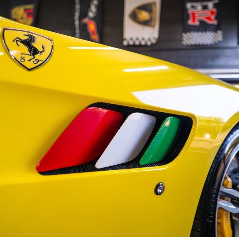 2018 Ferrari GTC4Lusso AWD photo 4