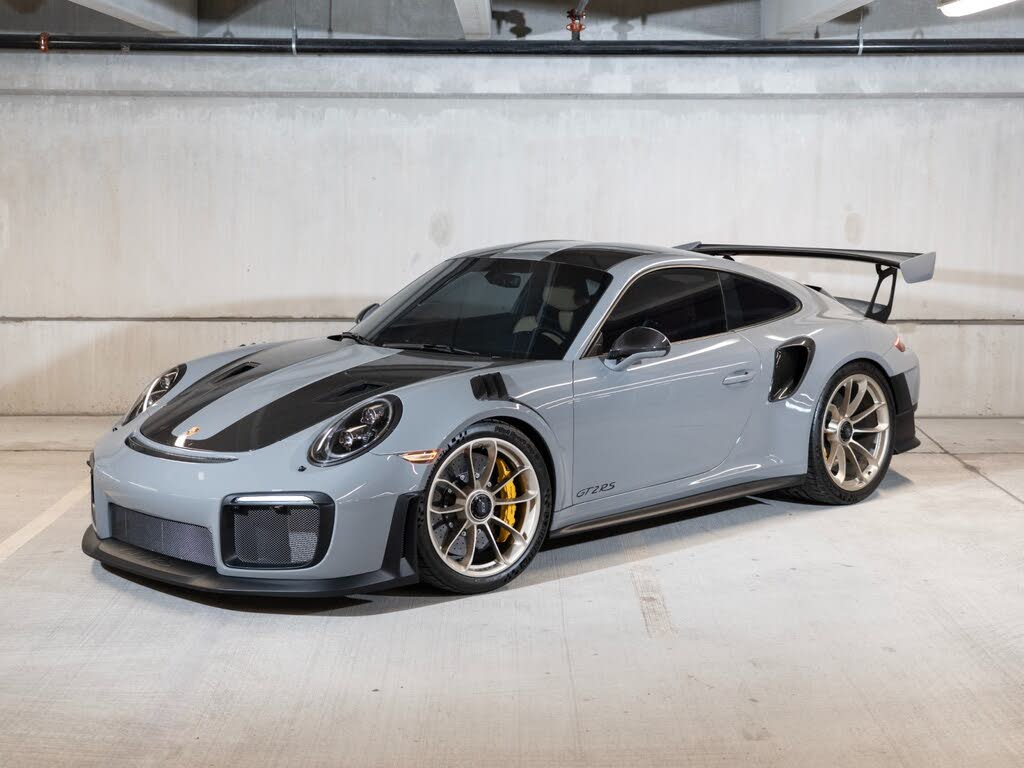 2019 Porsche 911 GT2 RS Coupe RWD