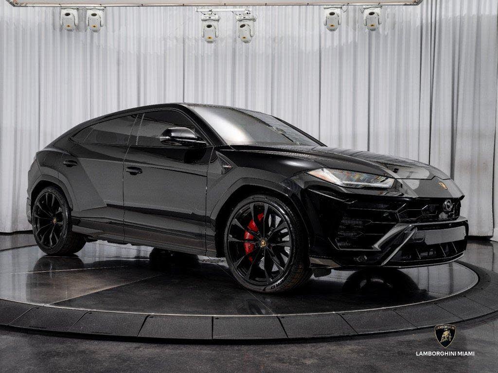 2022 Lamborghini Urus AWD photo 17