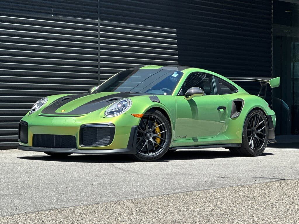 2019 Porsche 911 GT2 RS Coupe RWD