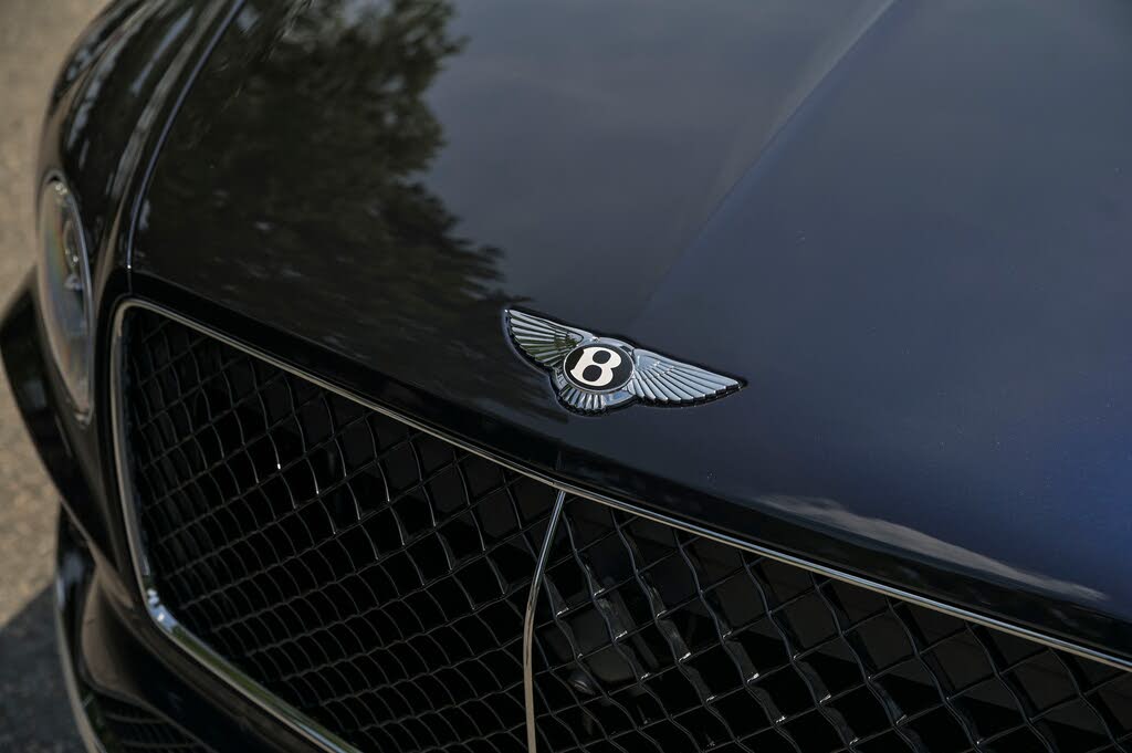 2026 Bentley Bentayga V8 AWD photo 13