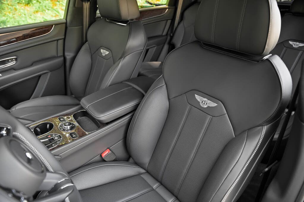 2026 Bentley Bentayga V8 AWD photo 24