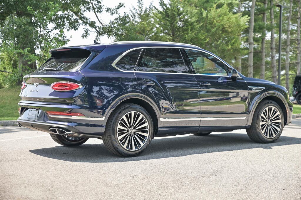 2026 Bentley Bentayga V8 AWD photo 5