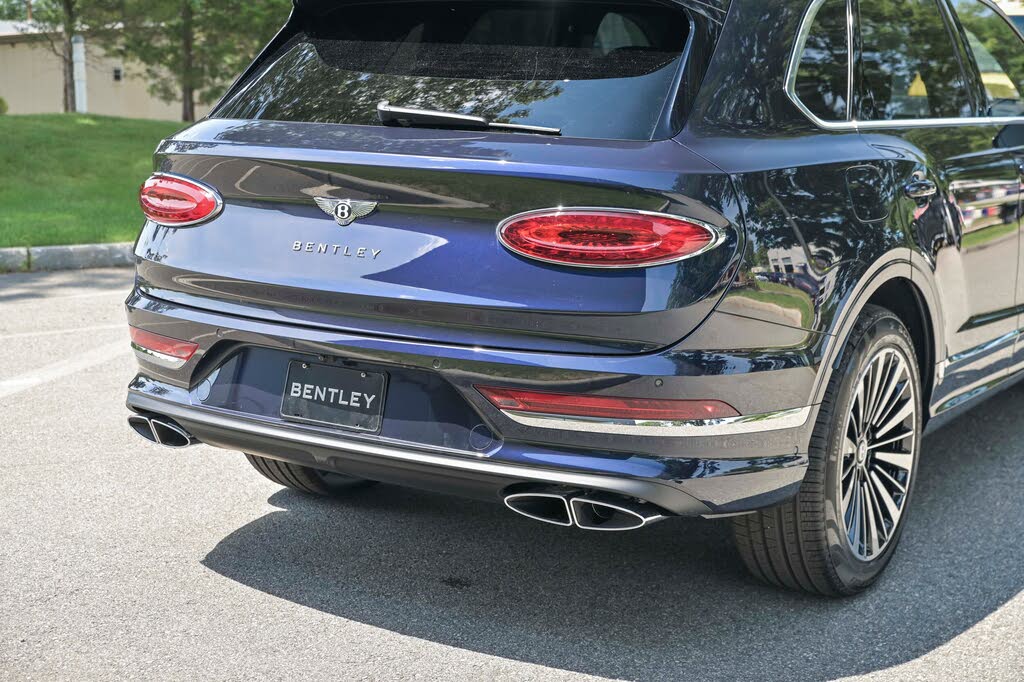 2026 Bentley Bentayga V8 AWD photo 6