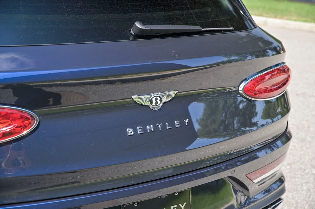 2026 Bentley Bentayga V8 AWD photo 7
