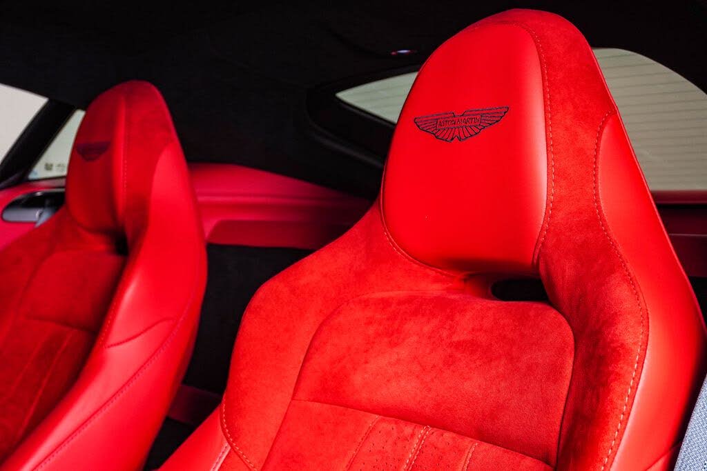 2025 Aston Martin Vantage Coupe RWD photo 21