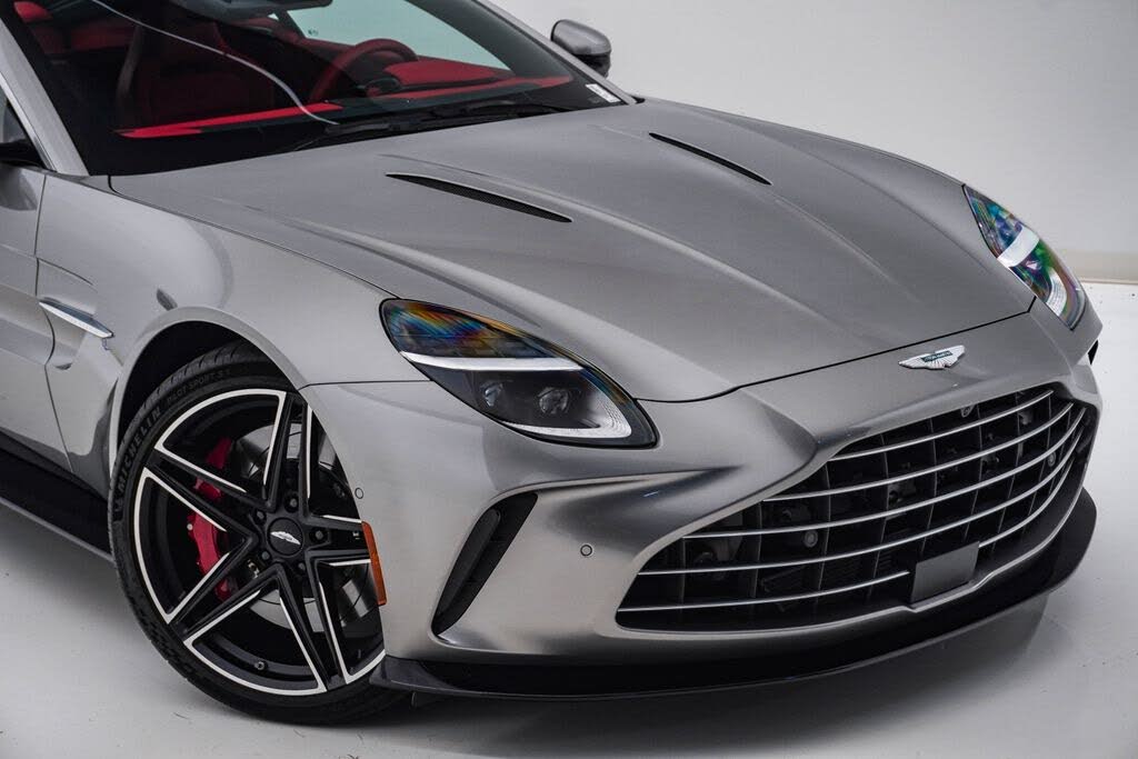 2025 Aston Martin Vantage Coupe RWD photo 4